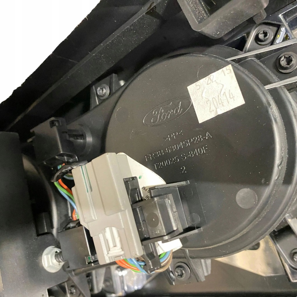 фото №11, Ford mustang vi 2015 панели управление, переключатели