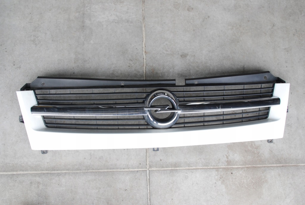 фото №3, Решётка радиатора opel movano ii 2006-2010 rok решётка радиатора