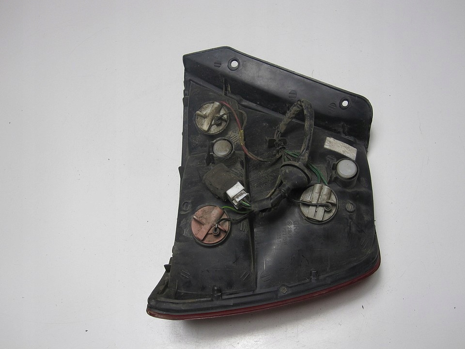 фото №10, Лампа задняя левая hyundai accent 01r 222