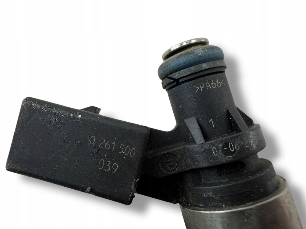 фото №8, Audi a4 s4 b8 8k 2008 форсунка топлива