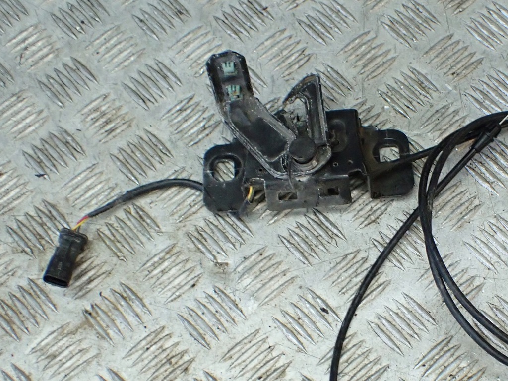 фото №7, Замок капот датчик chevrolet silverado gmc sierra 2019-