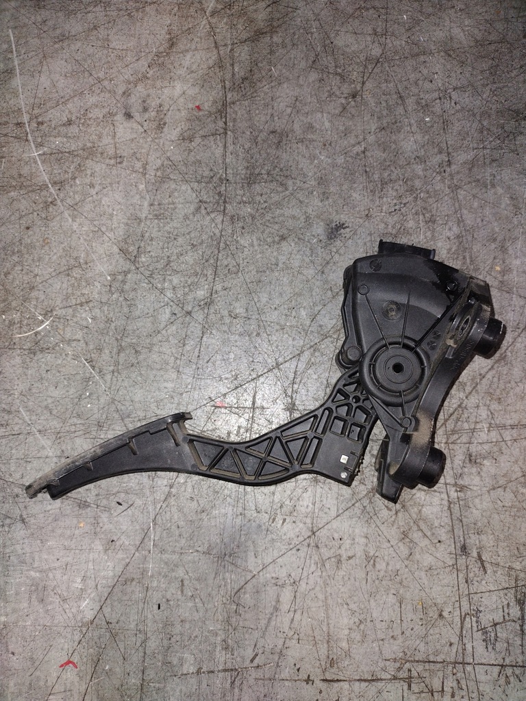 фото №1, Педаль газа hyundai i30 1.6 crdi