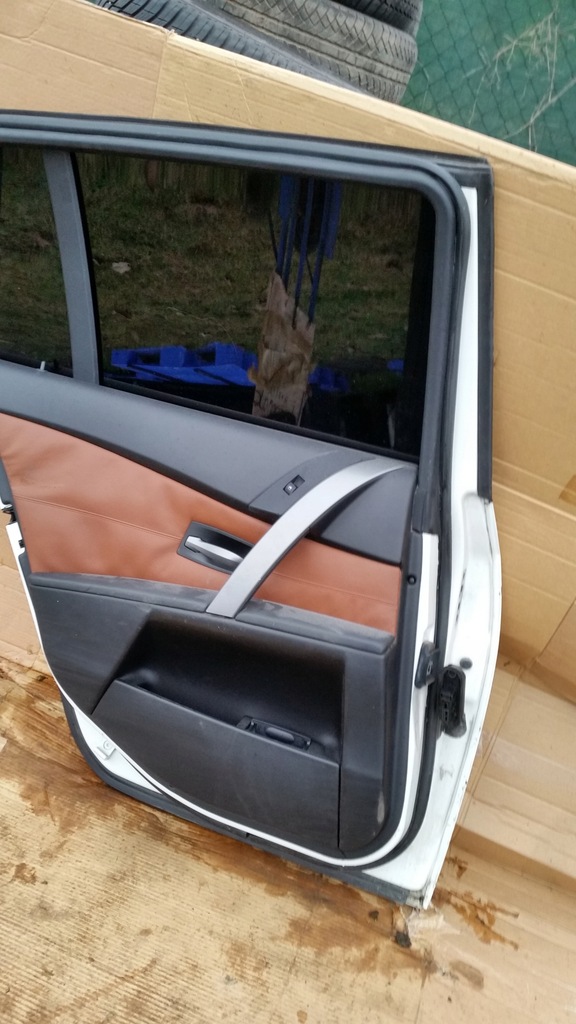 фото №7, Дверь правый i левый задняя bmw 5 530d e60 e61