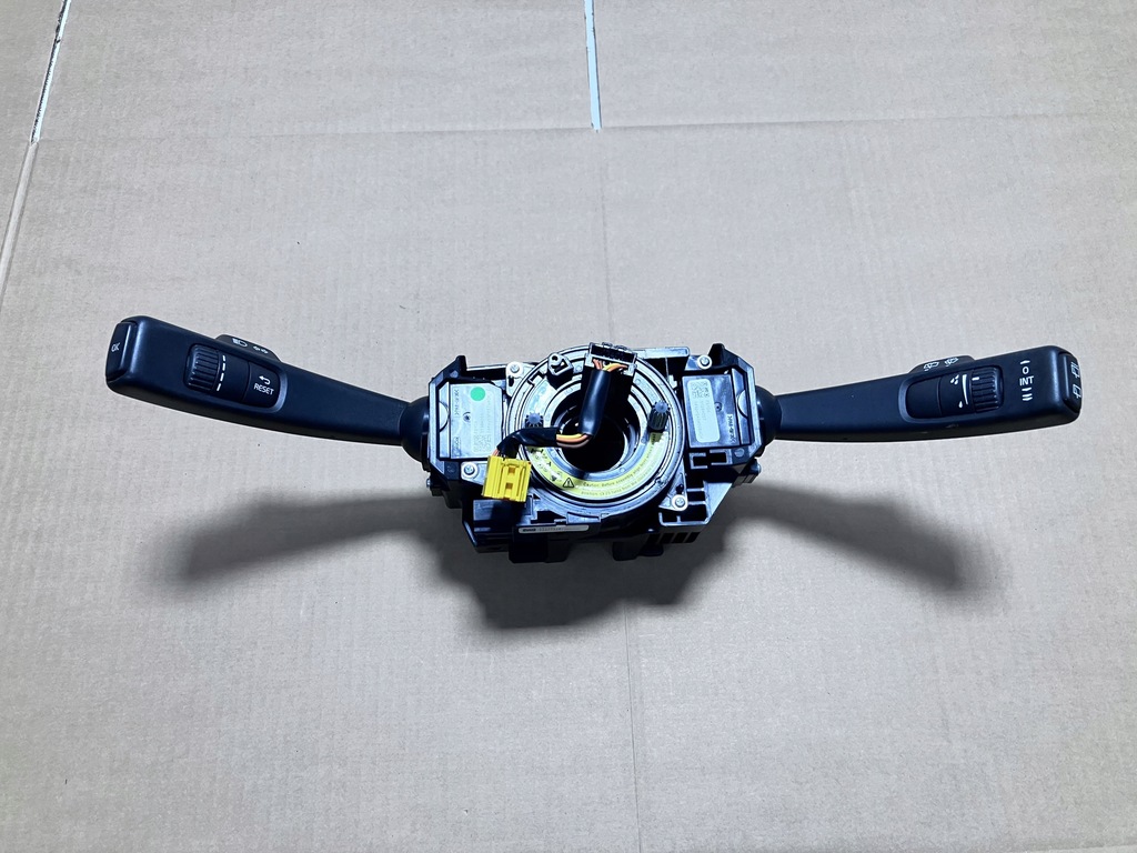 фото №1, Перемикач комбінований volvo v40 ii 31394001