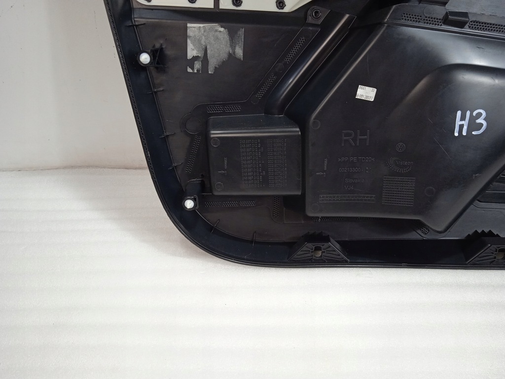 фото №10, Vw caddy iv 2k0 обивка правая перед 2k5867012r