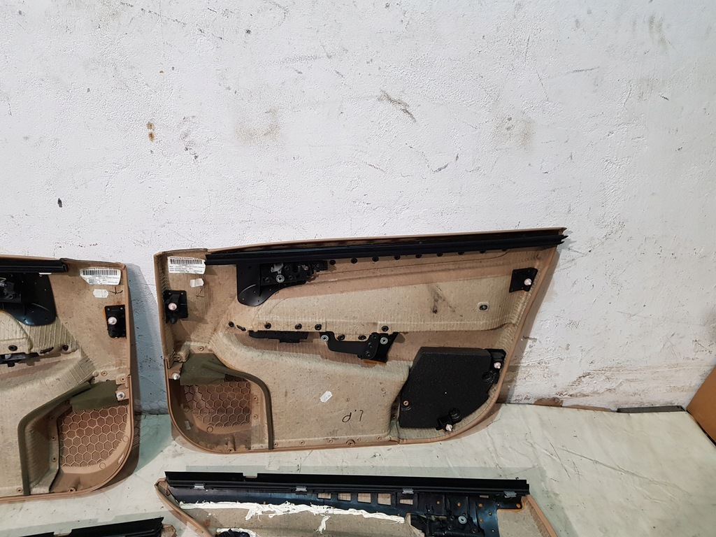 фото №8, Обшивки дверь opel astra h iii eu 5 дверь hb комплект