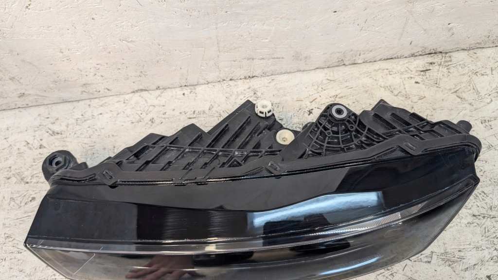 Skoda scala рестайлінг  655 фара перед ліва full led 655941015 Ціна