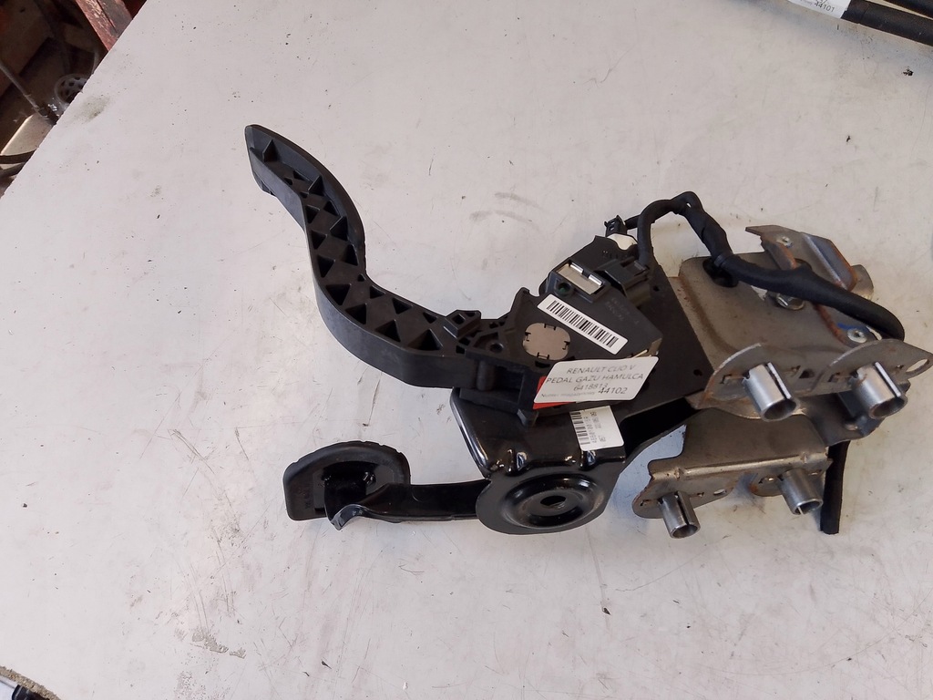 фото №1, Renault clio v педаль газу гальма 6418813