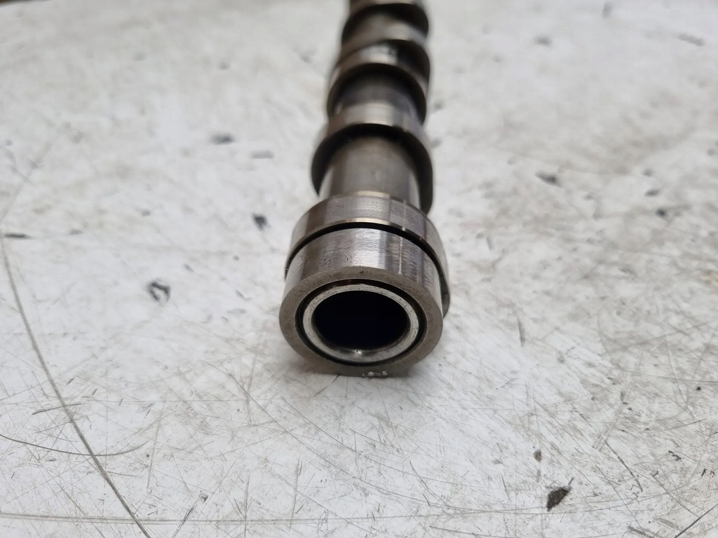 фото №5, Вал распределительного вала всасывающий 03l101b vw caddy golf rapid a3 superb 1.6tdi cay cff