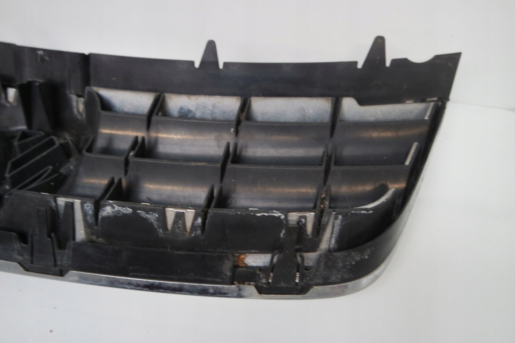 фото №11, Решётка радиатора решётка радиатора хром vw touareg 7l демонтаж