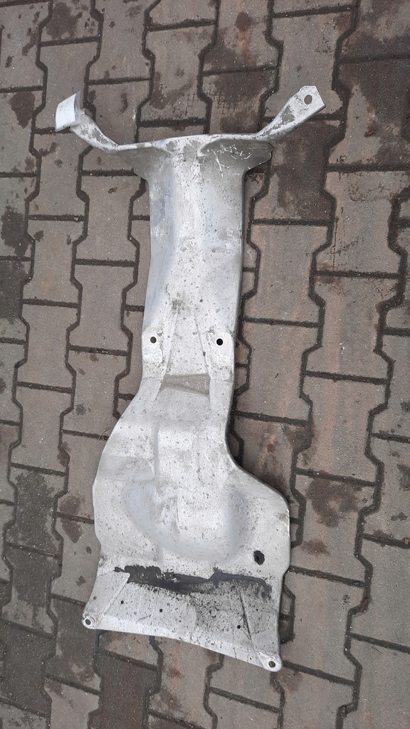 фото №1, Защита бака audi a6 4b0201781d