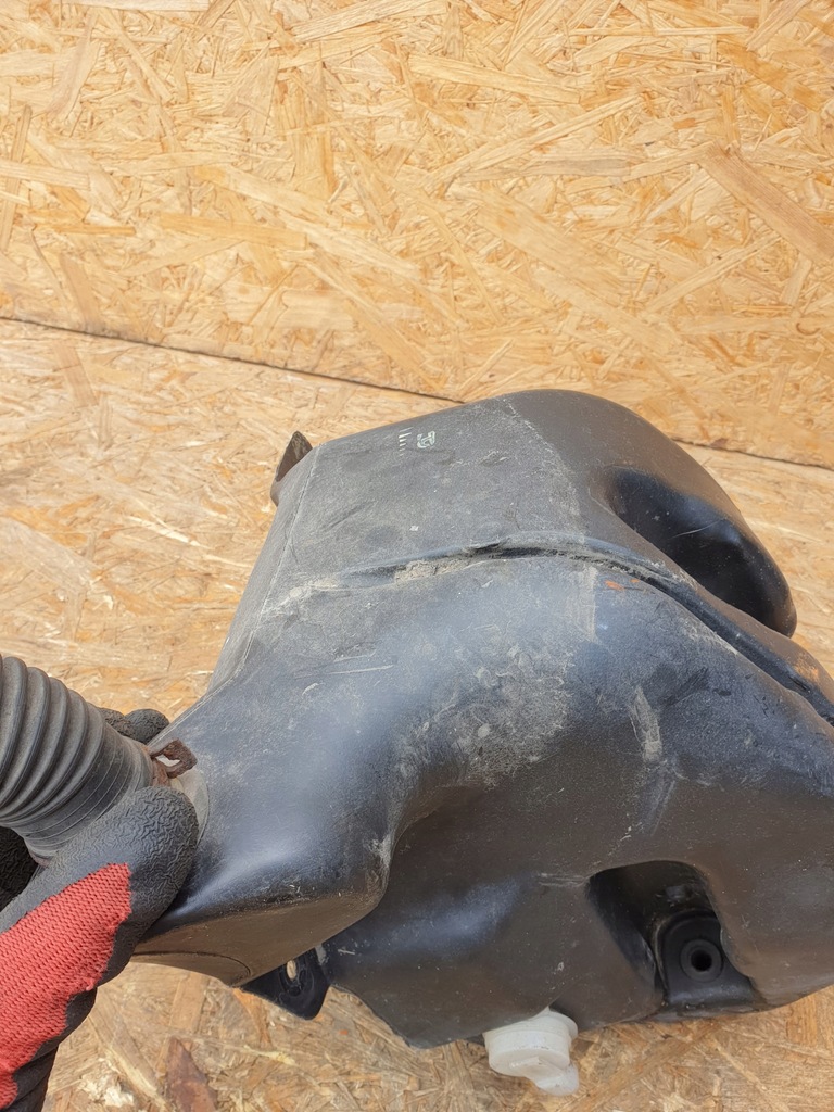 фото №8, Chrysler voyager iv бачок омывателя 04857841ab