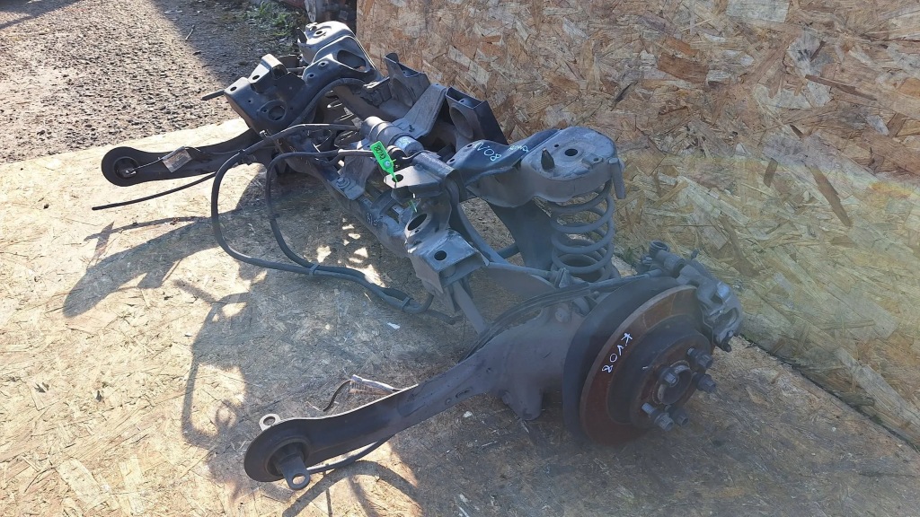 фото №5, Балка oś подвеска задняя kpl 31360772 volvo v40 cross country 12-19