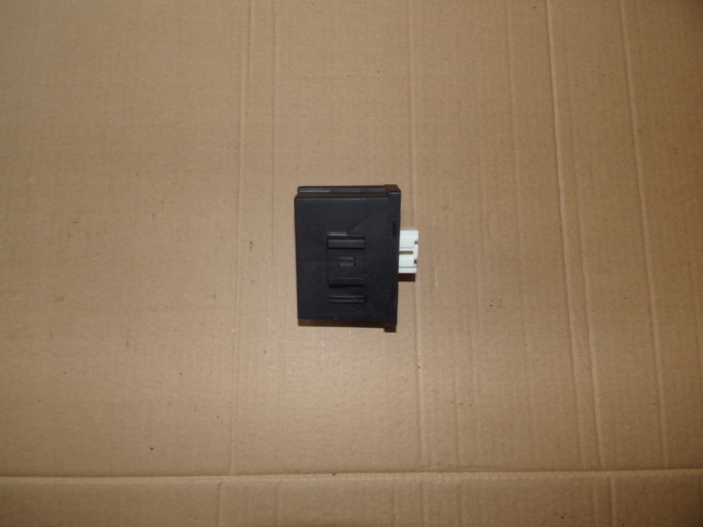 Модуль блок управления fe01-675t2 mazda rx8 Цена