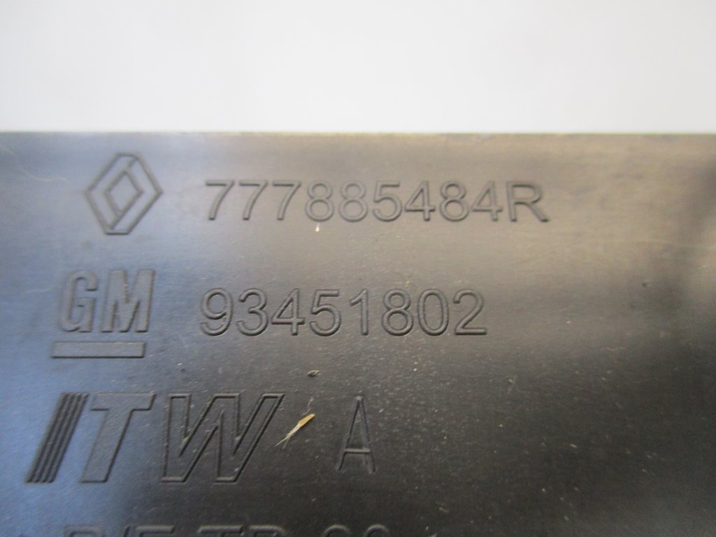 фото №11, Напрямна двері розсувних права середня trafic iii