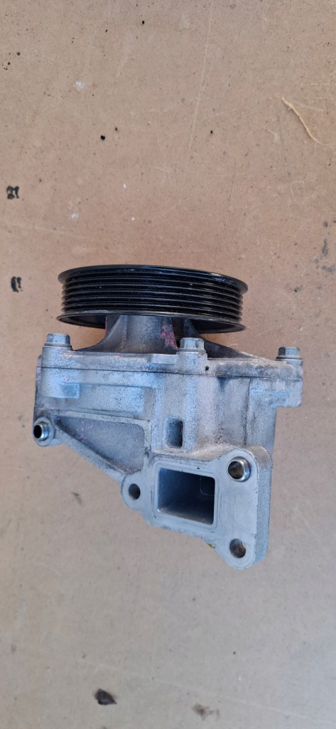 фото №1, Kia sportage 4 iv sorento 3 iii 2.0 crdi d4ha насос wody