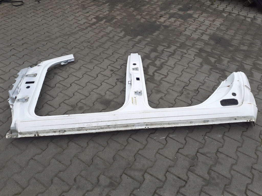 фото №1, Ram iv lift 1500 laramie 2013-18 четверть блок двигателя порог левый długie дверь