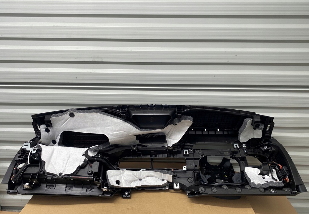 фото №9, Bmw 7 g70 приборная панель приборная приборная панель консоль czarna кожа veganza