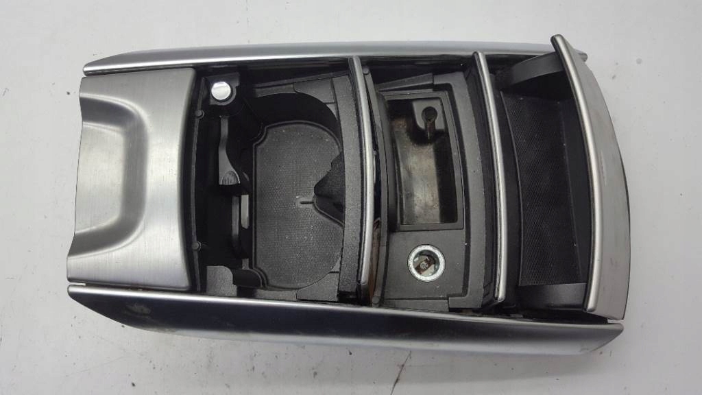 фото №4, Бардачок пепельница туннель mercedes w251 r350
