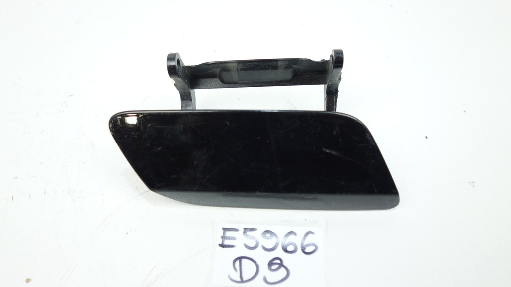 фото №1, Заглушка распылителя правая audi a6 c8 4k0807788b