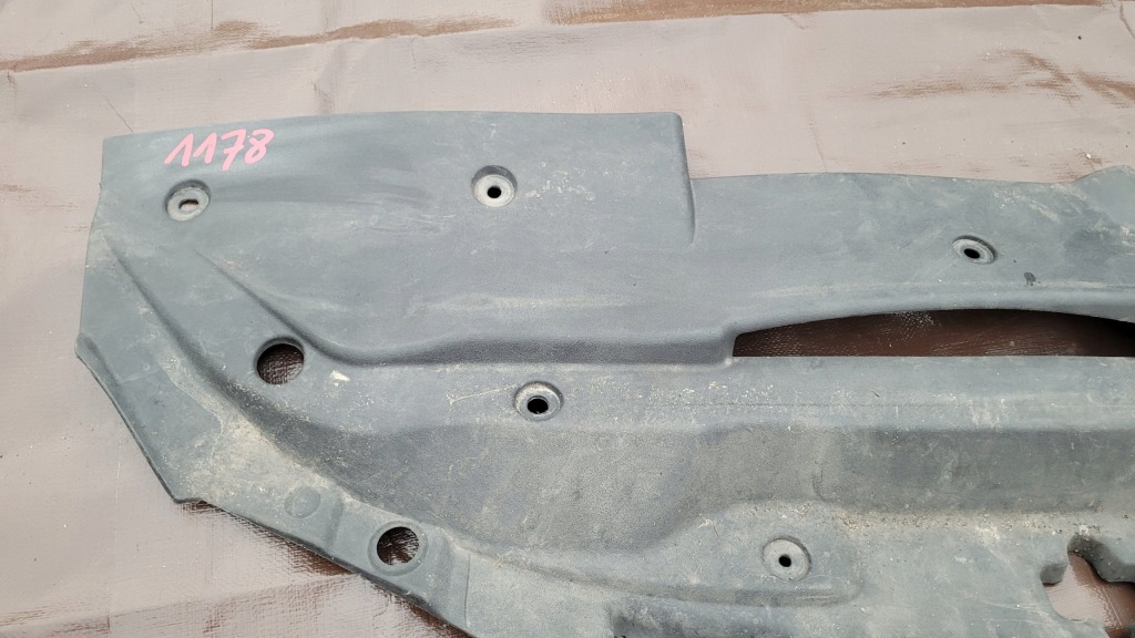 фото №2, Lexus is ii 220 защита поперечина передний накладка // 1178