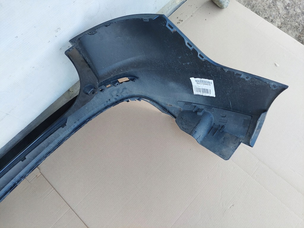 фото №9, Volvo v60 ii 18r kombi. бампер задняя a597