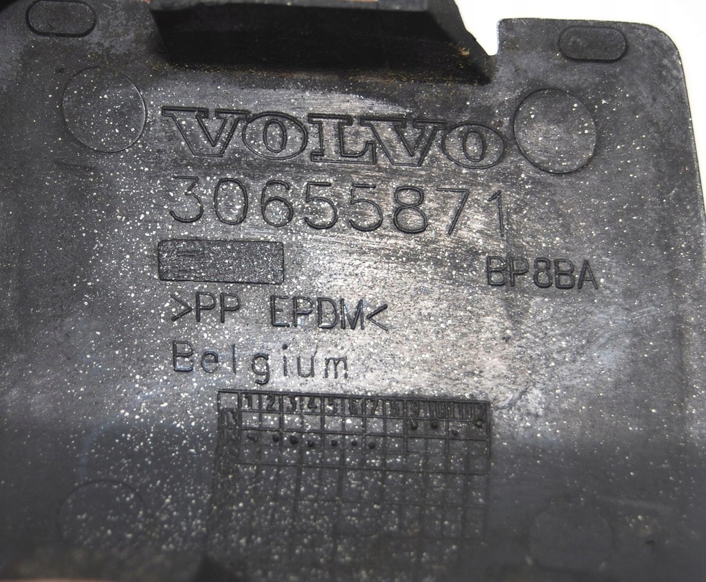 фото №6, Заглушка wkrętki фаркоп бампера перед передня volvo v50 s40 ii 452-46 04-07