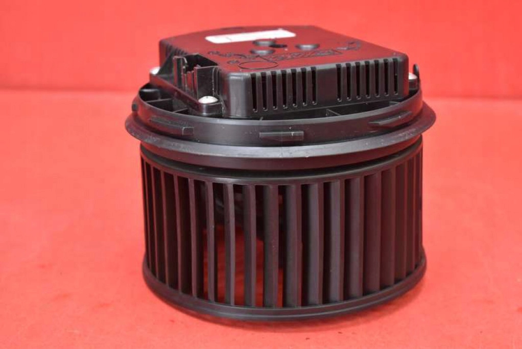 фото №5, Повітродувка вентилятор обдув eu 4m5h-18456-cc volvo v50 03-11