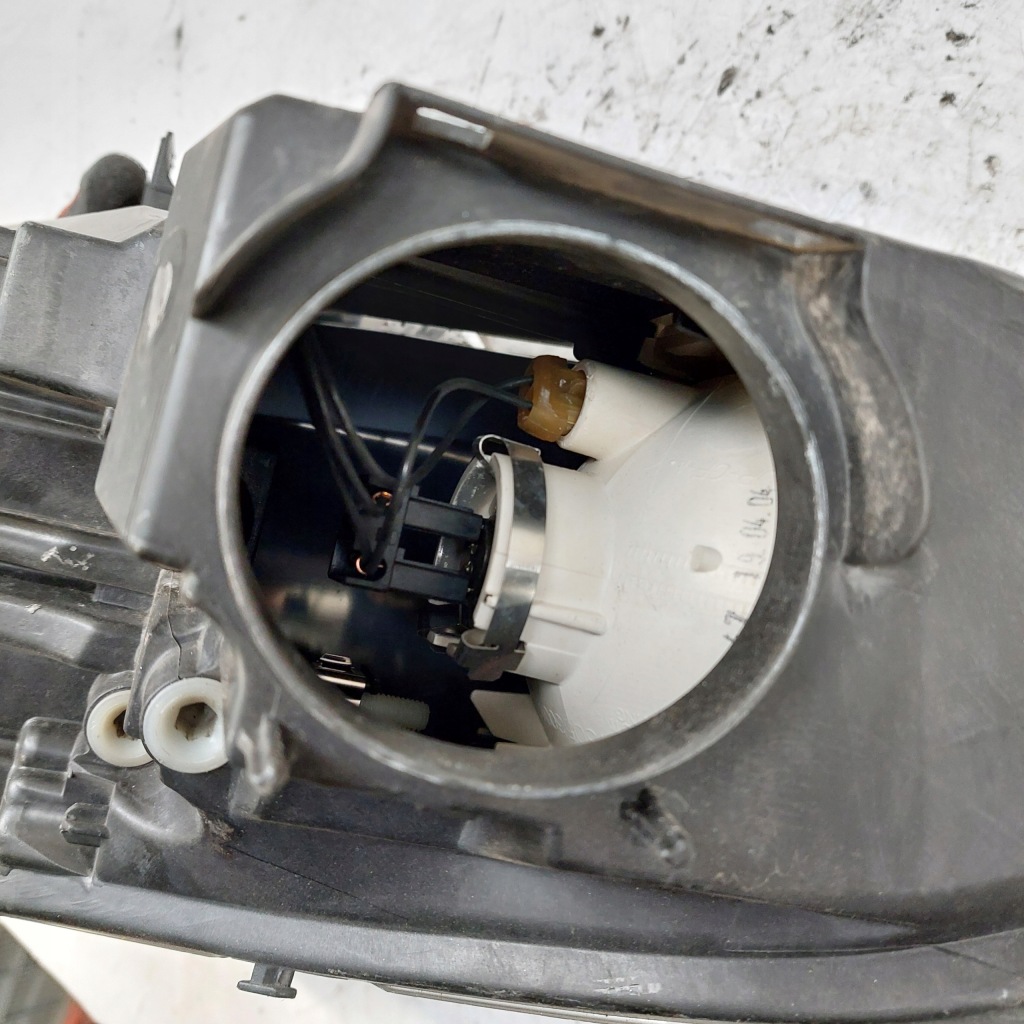 фото №16, Seat toledo 2 ii лампа правая передняя valeo 1m1941002d 67742701