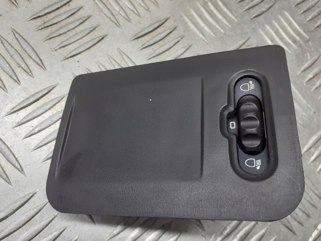 фото №1, Панель регулювання світла renault thalia i 1.2 8200069068