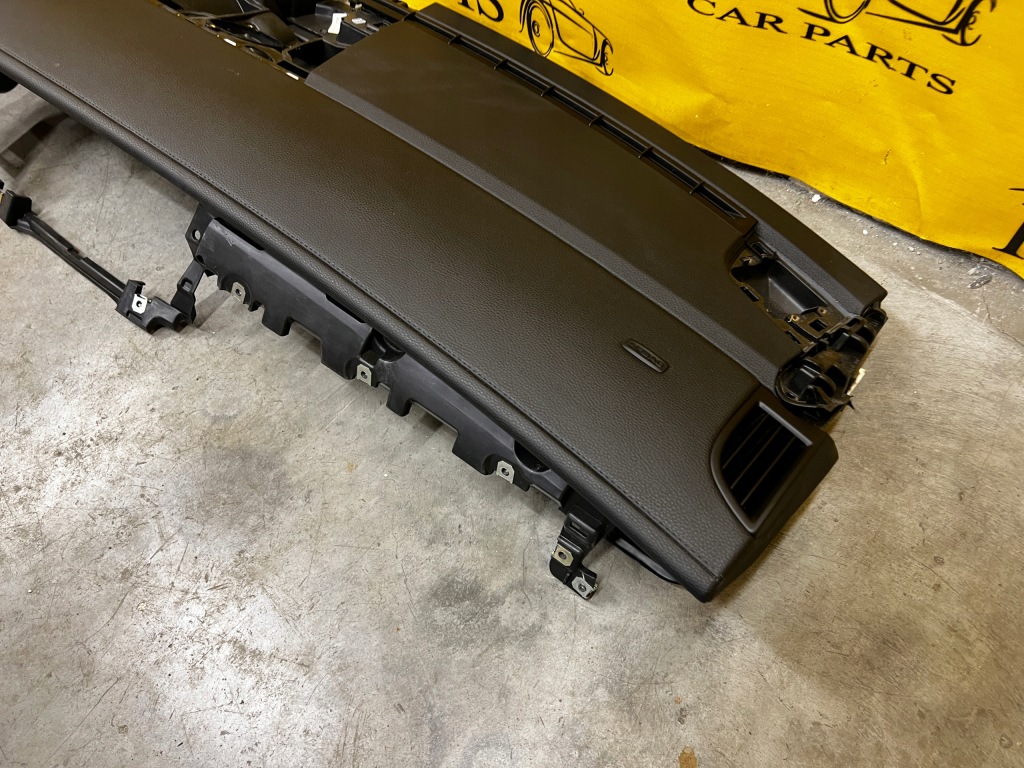 Приборная панель панель  черная кожа 2 x подушка безопасности porsche panamera 970 1 рестайлинг  lhd с Разборки