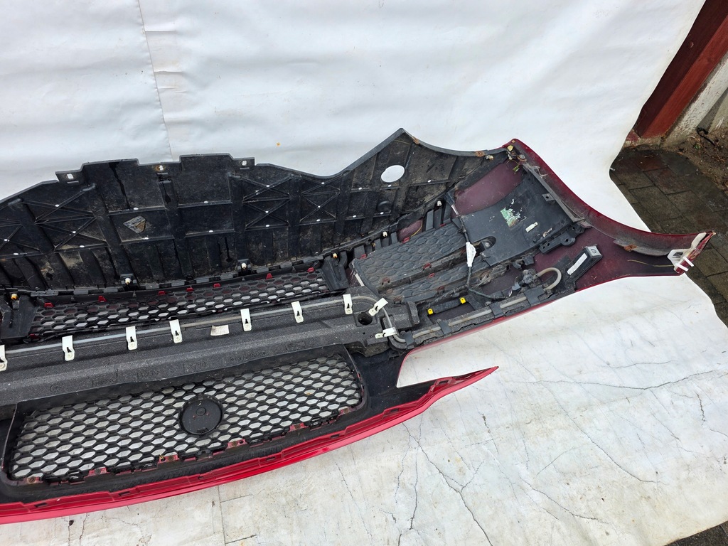 фото №9, Jaguar xe x760 gx73 бампер передний перед + решётка радиатора плита 6x pdc