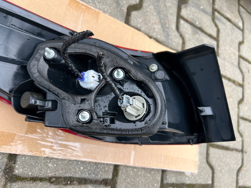 фото №9, Mazda 6 gj лампа права kombi rok 2015