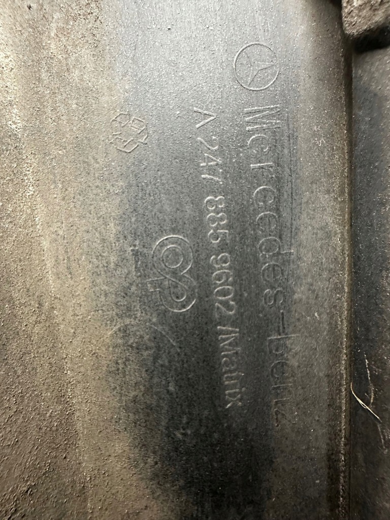 фото №10, Mercedes glb amg 247 a247 w247 бампер передній перед