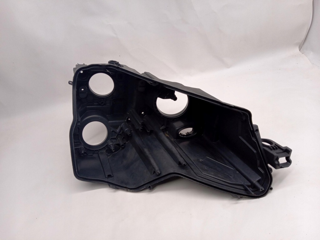 фото №1, Правая корпус корпус фара лампа skoda karoq