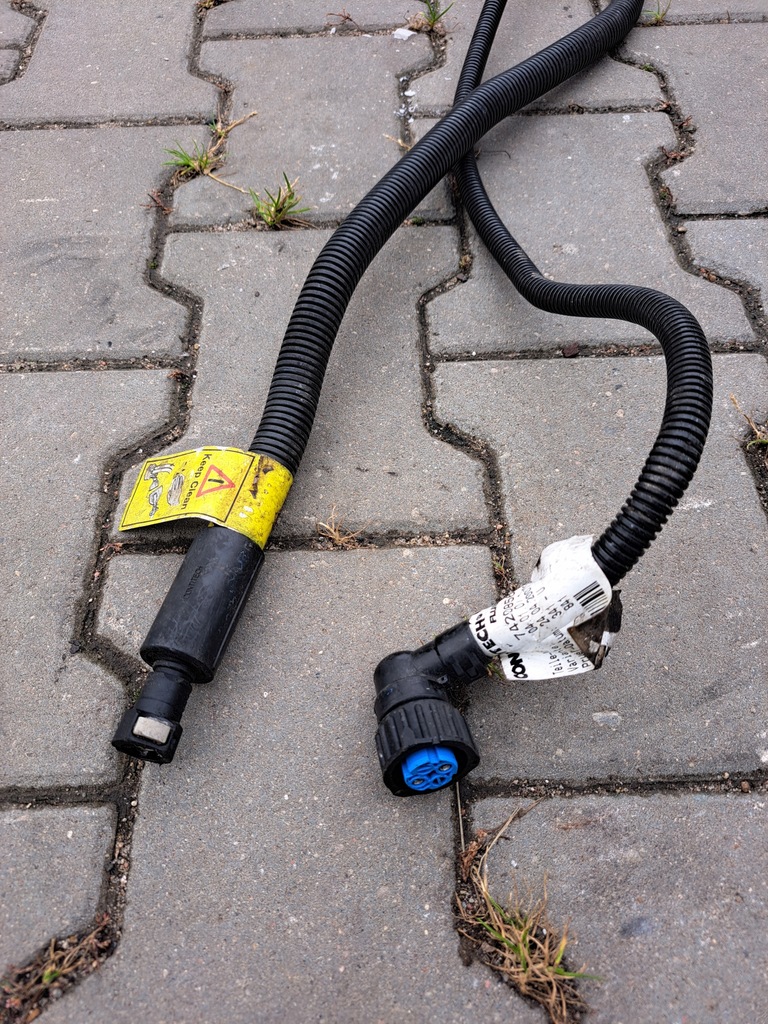 фото №2, Шланг нагреватель adblue renault magnum premium dxi niebieska