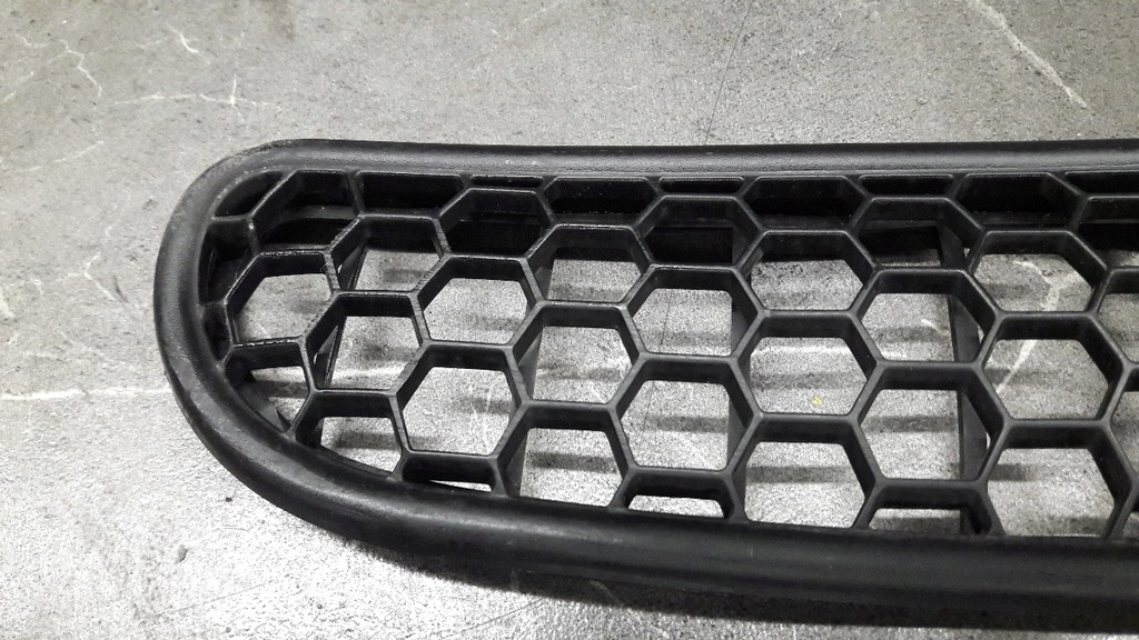 фото №2, Решётка капот левая mini cooper r50 r53