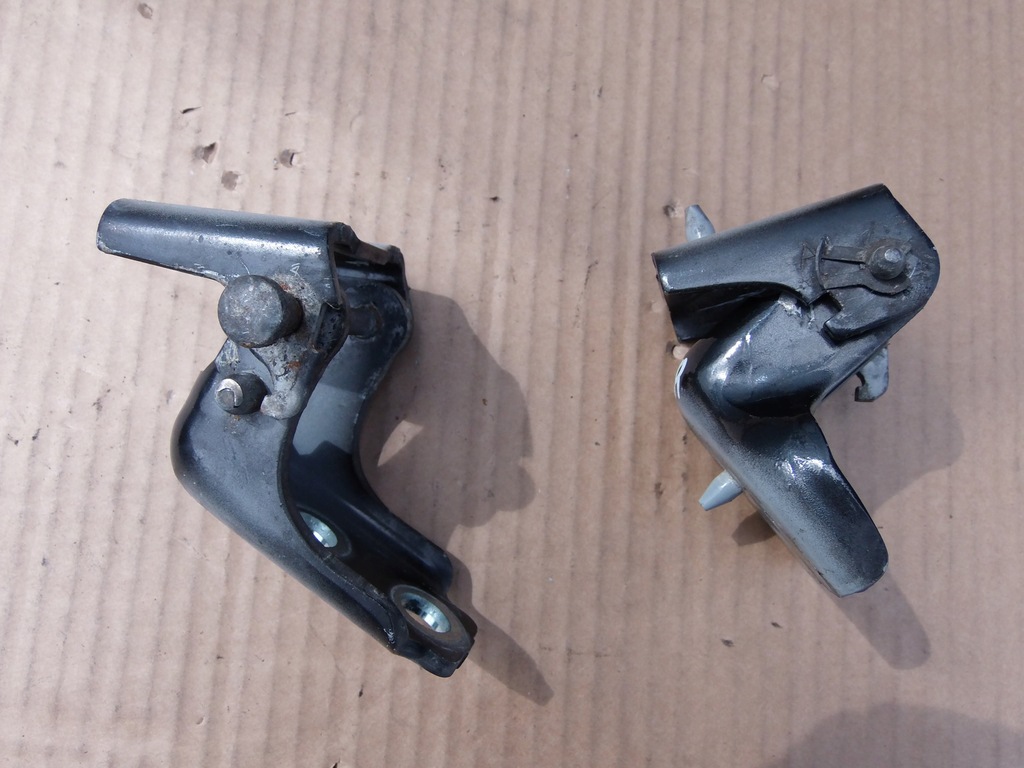 фото №6, Петлі двері правий перед exl citroen c3 ii komple