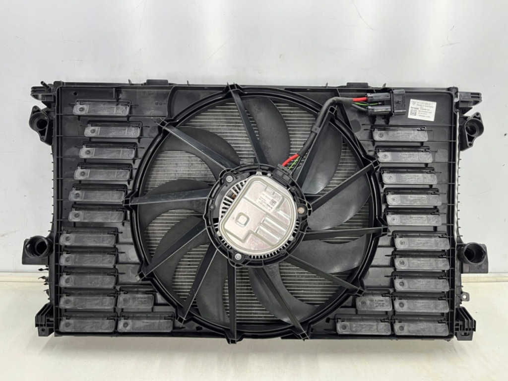 Радиатор воды porsche panamera 971 16-23r. радиатор кондиционера вентилятор Доставка