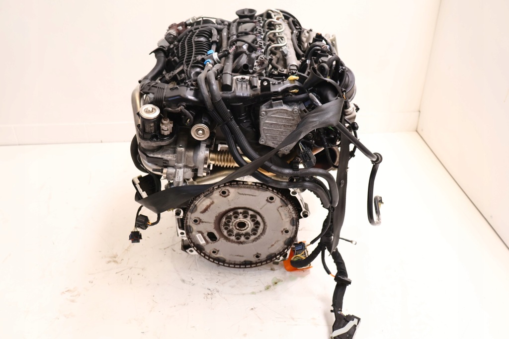 фото №10, Volvo xc40 2.0 d4 двигатель d4204t12