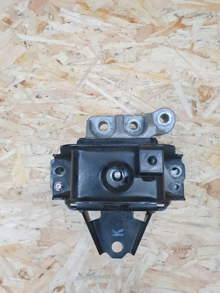 фото №1, Mitsubishi outlander iii lift кронштейн двигателя 2.4