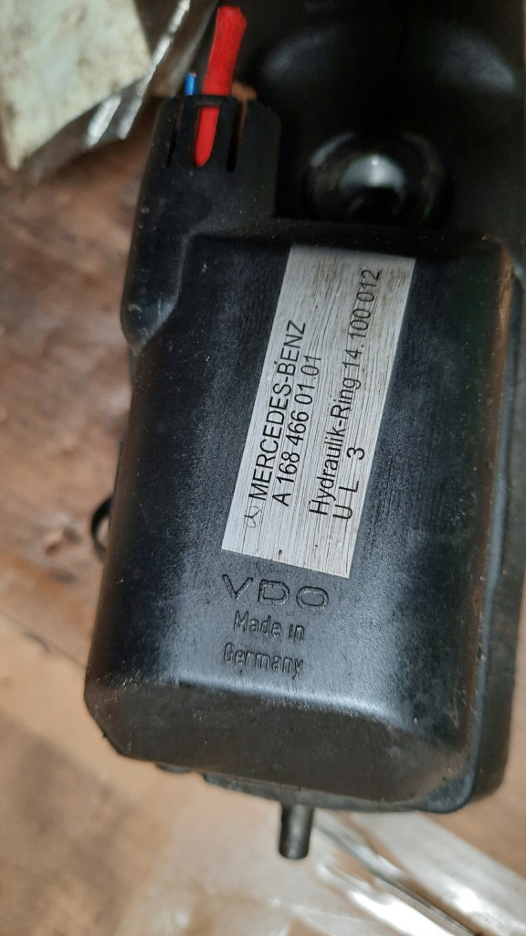 Mercedes a w168 насос підсилювача a1684660101 Київ