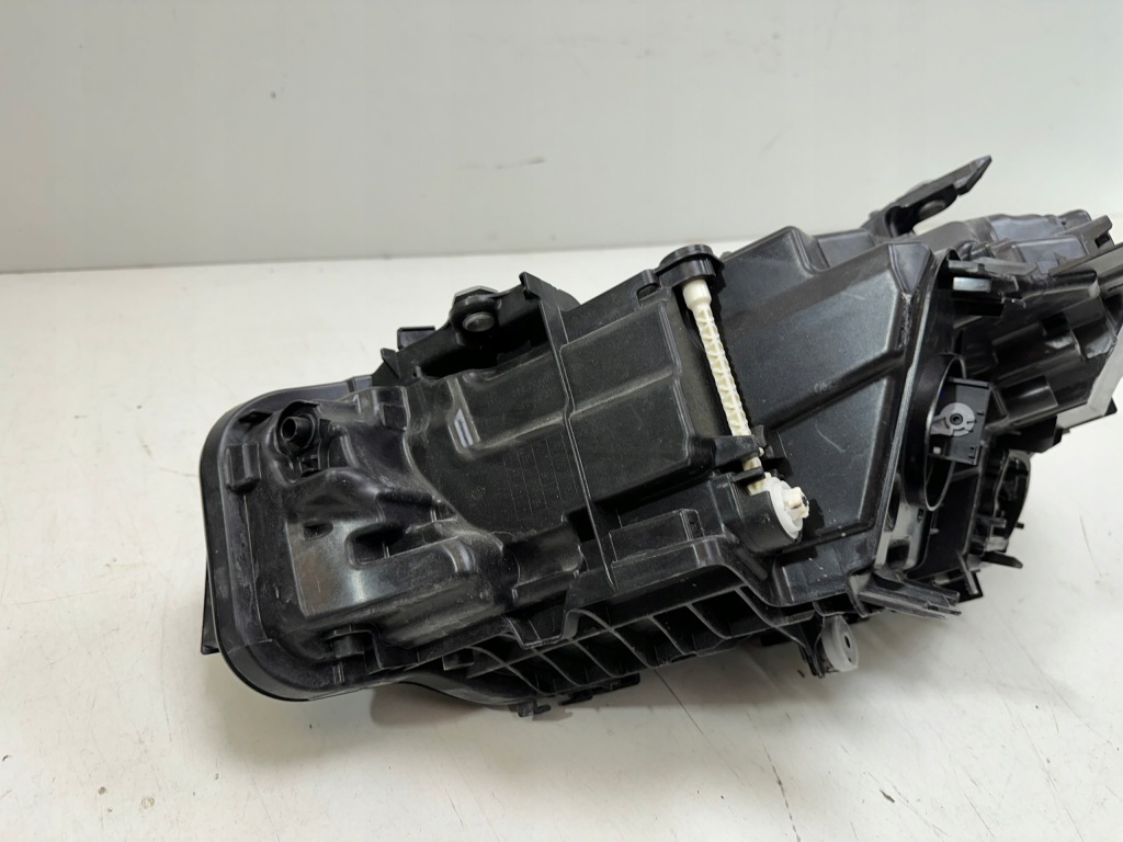 фото №13, Лампа правая перед bmw 3 g20 g21 lift full led 9450796-03