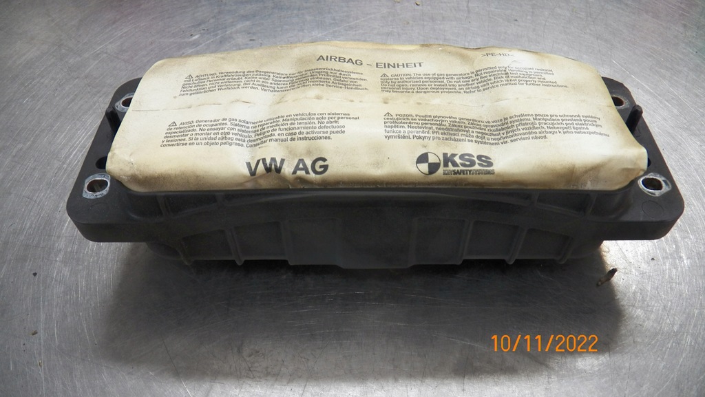 фото №1, Подушка пассажира audi a3 8v4 8v0880204j