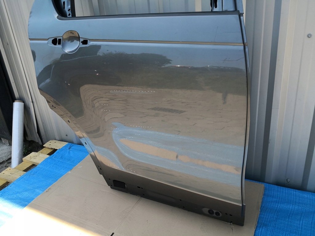 фото №8, Discovery v sport l550 дверь задние правое задняя