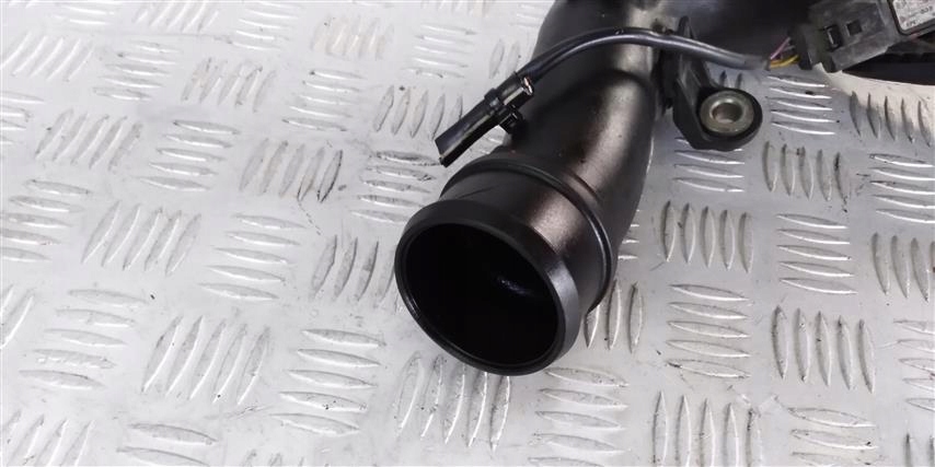 фото №2, Seat leon ii 2.0 tdi труба воздуха 3c0145770h