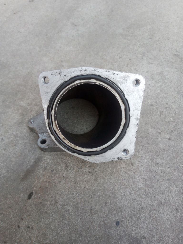 Audi a4 b7 колено впускные 2,7 3,0tdi 8e0145997a 9-54 Недорого