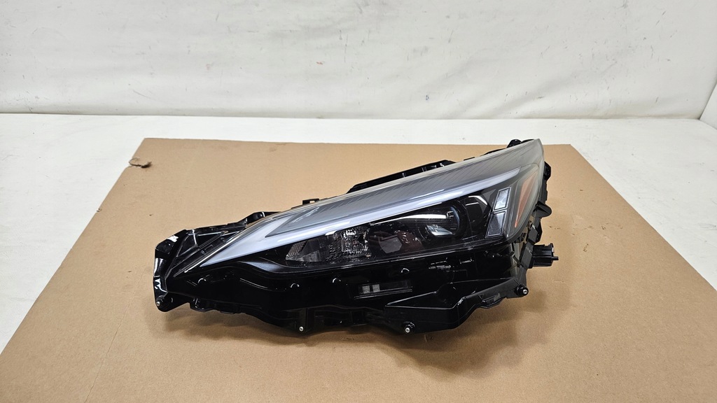 фото №2, Лампа перед передняя левая lexus nx ii линза + led