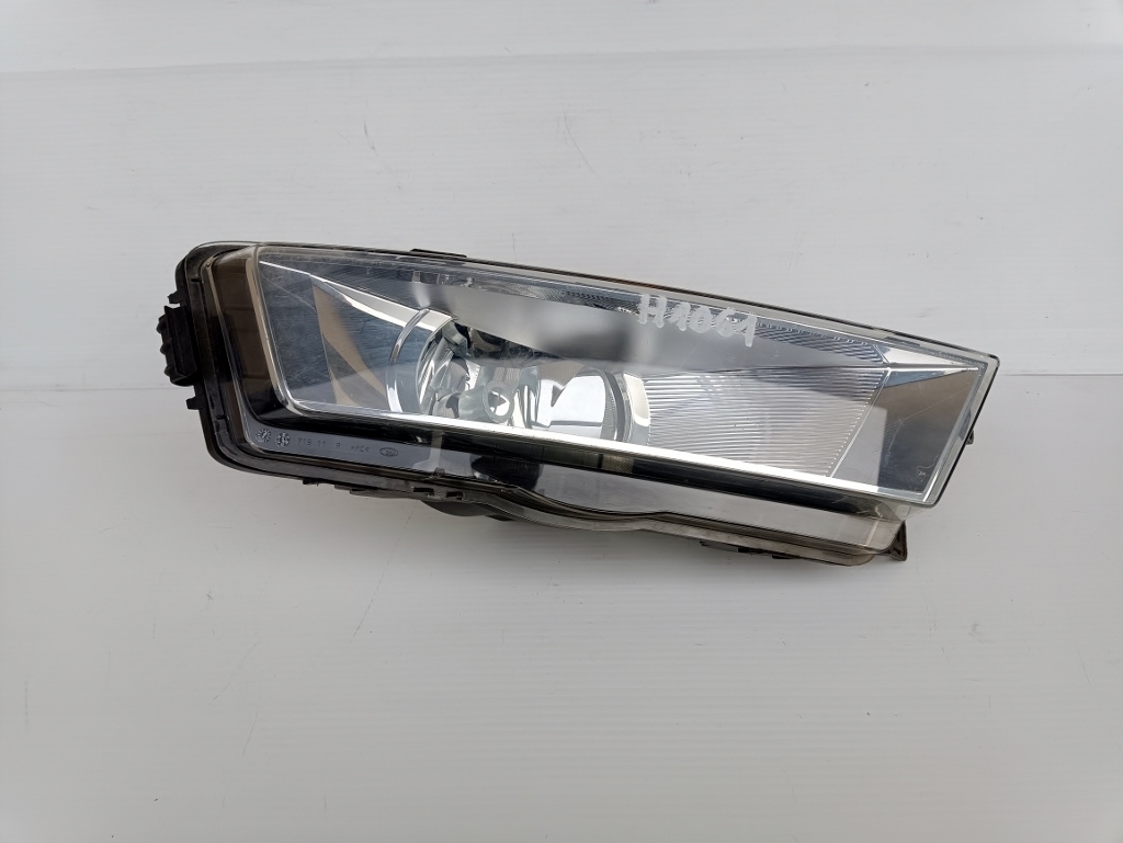 фото №3, Противотуманная фара правый перед skoda rapid 5ja 2012- оригинал