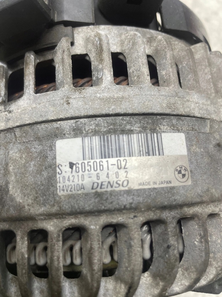 Bmw 3 f30 f35 f31 2013 генератор Зі Шроту